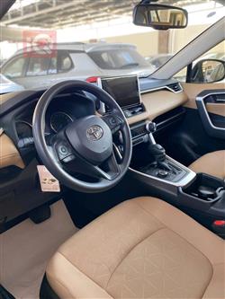 تويوتا راف 4